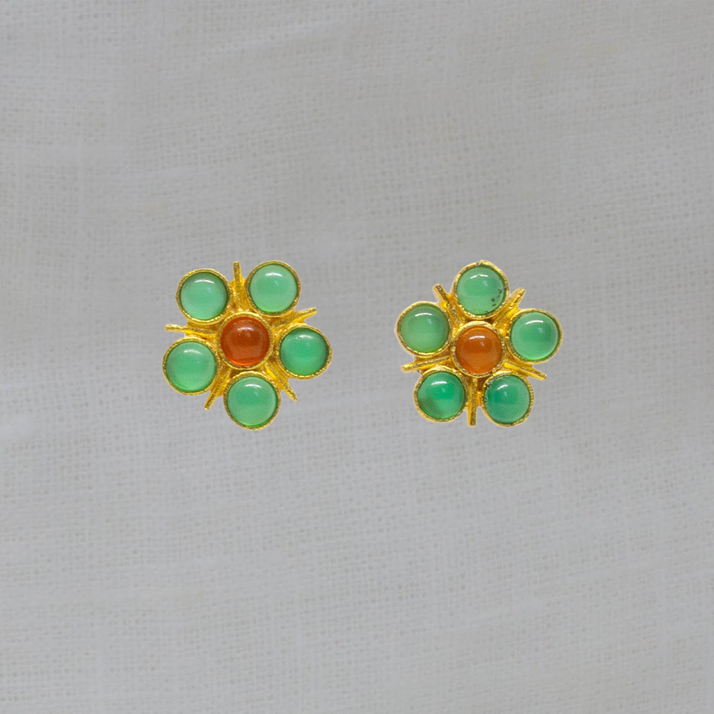 Sterling Silver 18ct Yellow Gold Vermeil Green Onyx & Cornelian Flower Stud Earrings
