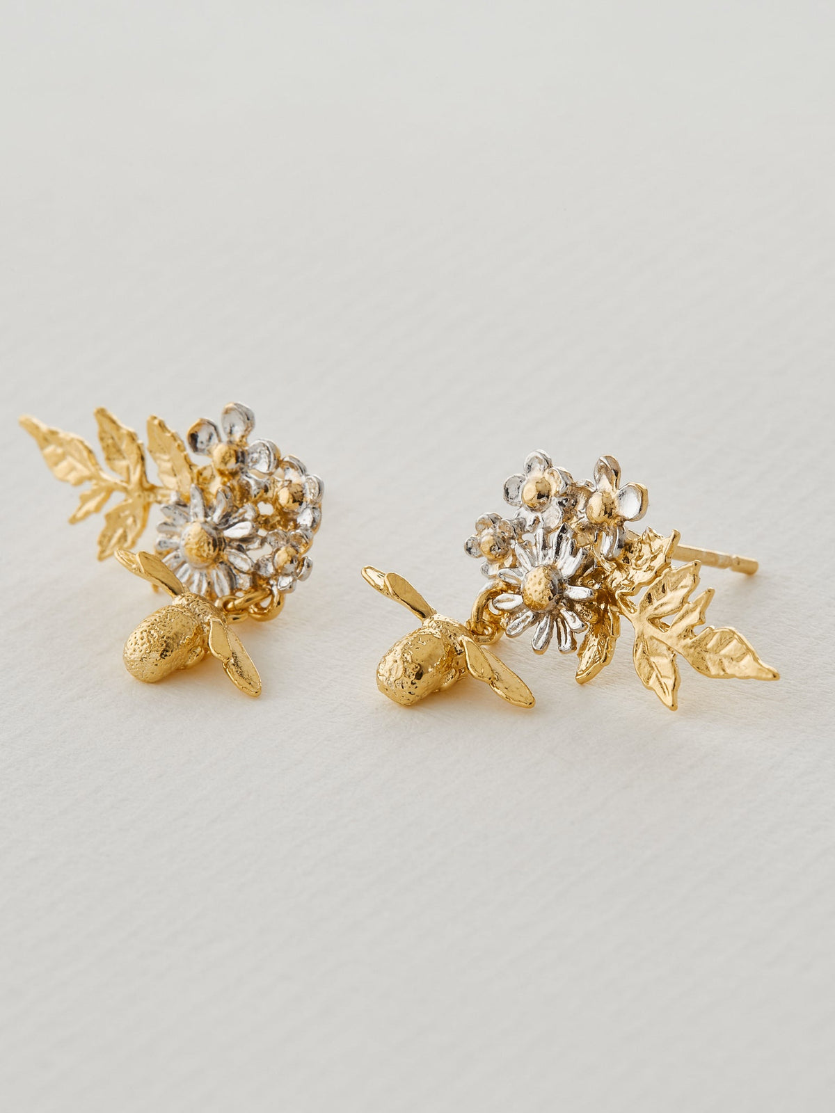 Alex Monroe Mix Of Sterling Silver & 22ct Gold Vermeil Posy Bloom Drop Bee Earrings 🇬🇧
