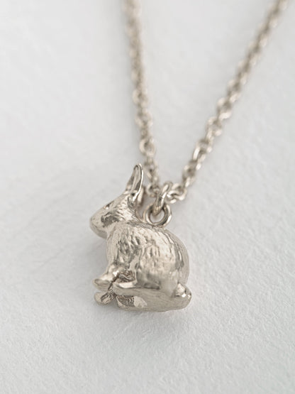 Alex Monroe Sterling Silver Tiny Sitting Bunny Necklace 🇬🇧