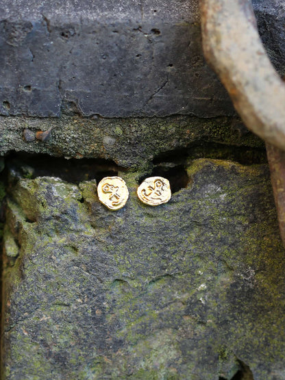 Alex Monroe Sterling Silver 22ct Gold Vermeil Mudlarked Anchor Token Stud Earrings 🇬🇧